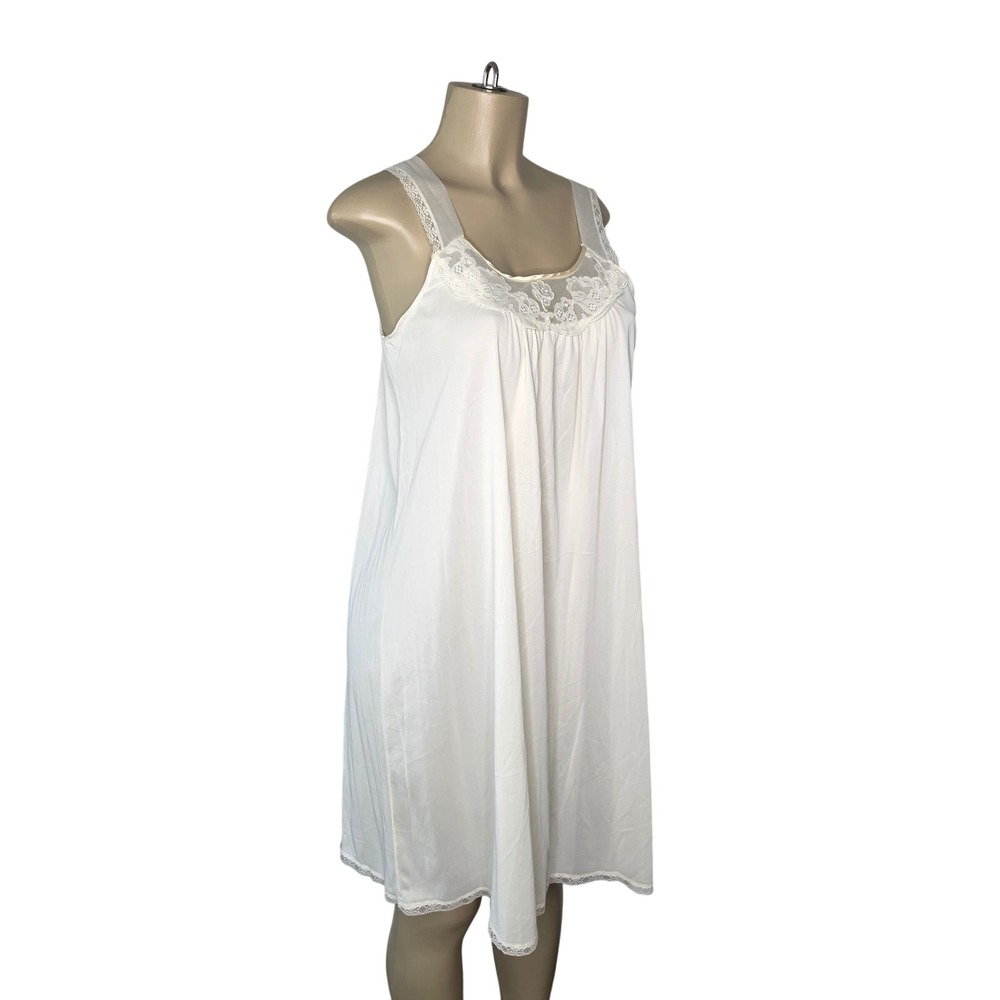Gaymode Nightgown Womens M Ivory JCPenney Vintage Lace Trim Nylon Sleepwear Slip